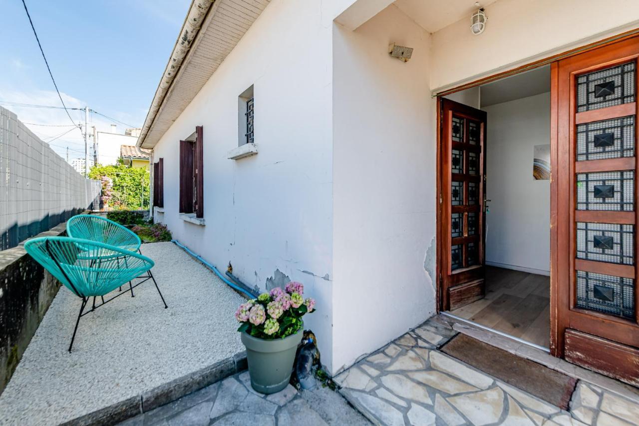 Maison De Plain Pied Avec Exterieur Daire Floirac  Dış mekan fotoğraf